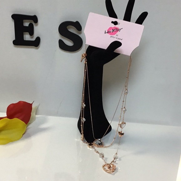 Betsey Johnson Jewelry - Betsey Johnson Rose-Gold 3-Tier Heart 💜 Necklace